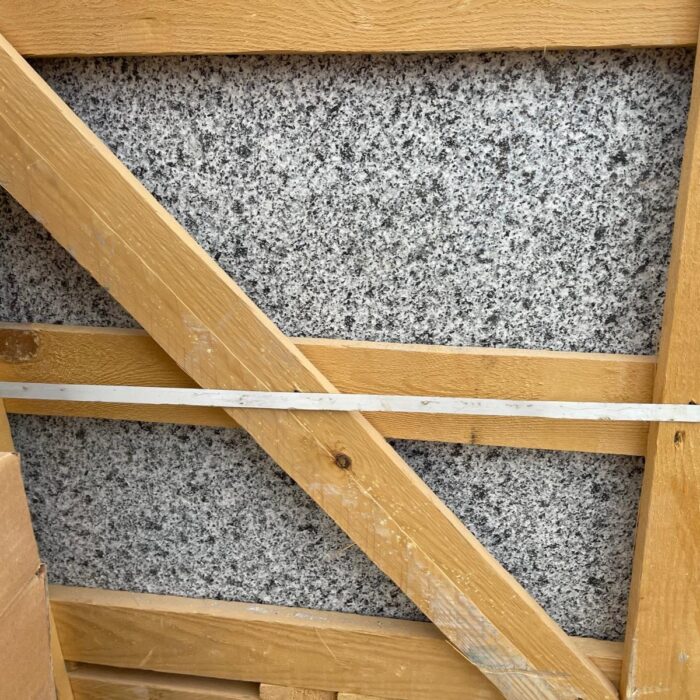 granit-crystal-grey-pavaj-exterior