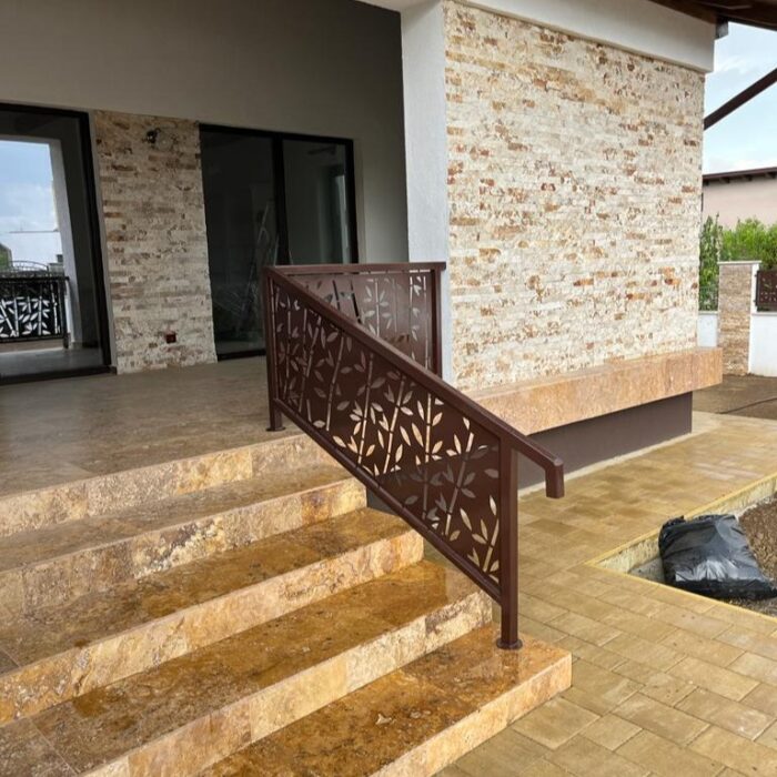 piatra-decorativa-crem-multicolor3